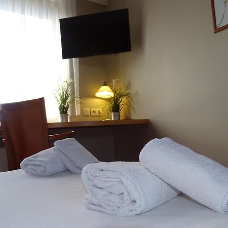 Sleep & Go Brussels Expo Hotel Wemmel Стая снимка