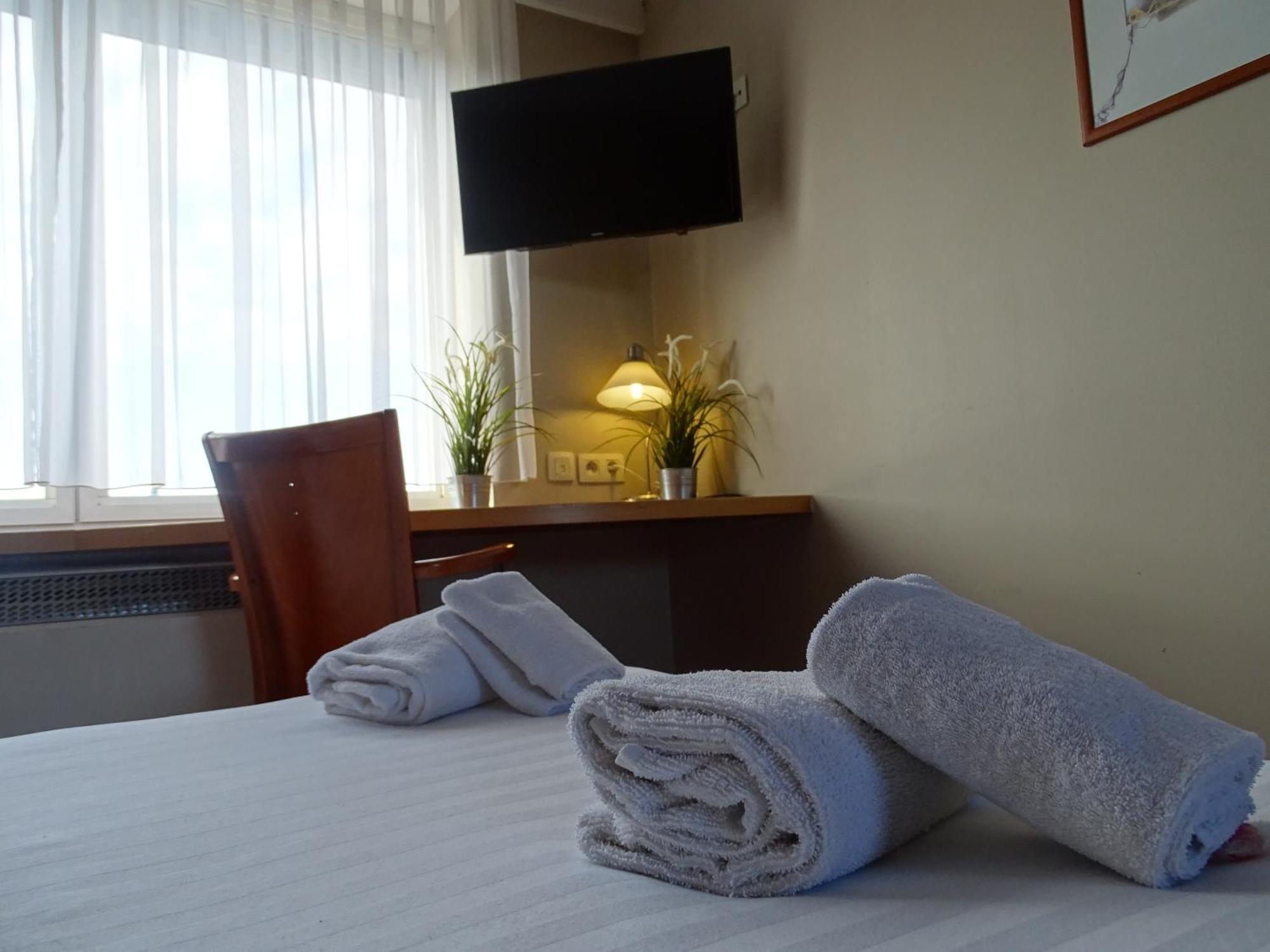 Sleep & Go Brussels Expo Hotel Wemmel Стая снимка
