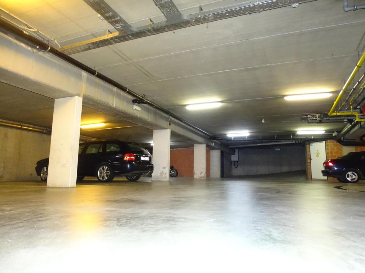 Sleep & Go Brussels Expo Hotel Wemmel Екстериор снимка